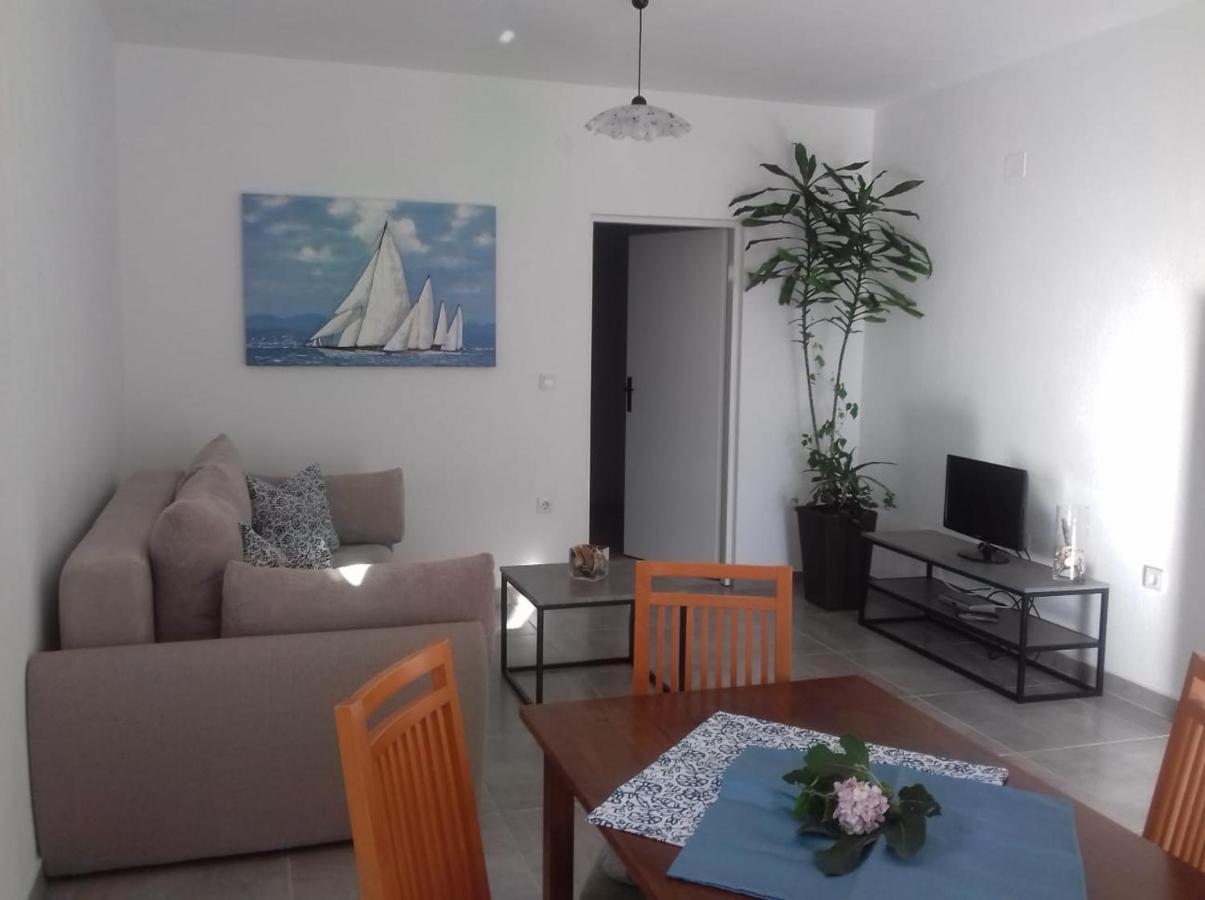 Kuca Moni Apartment Medulin Bagian luar foto