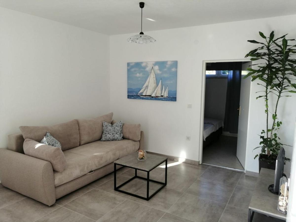 Kuca Moni Apartment Medulin Bagian luar foto
