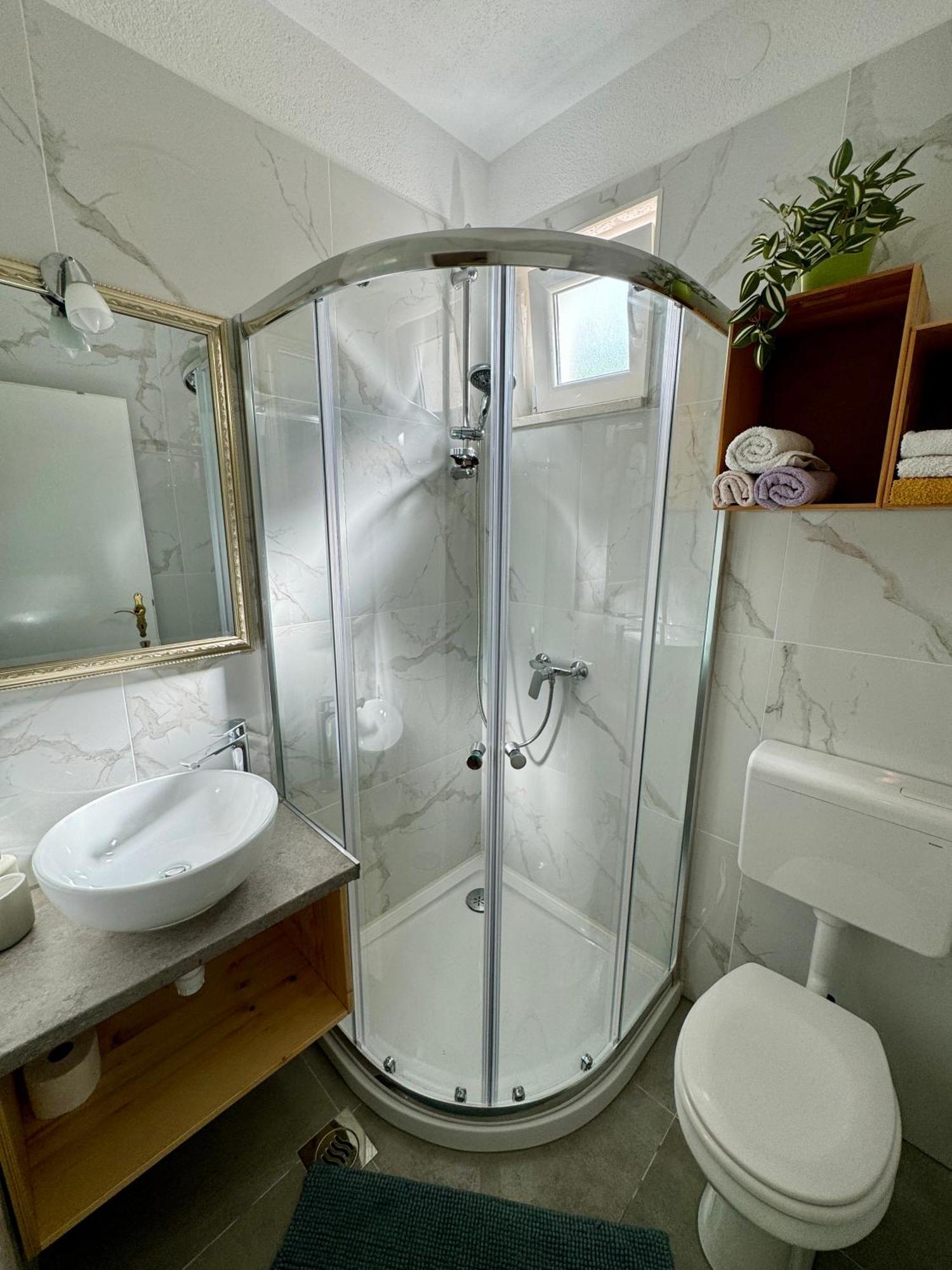 Kuca Moni Apartment Medulin Bagian luar foto